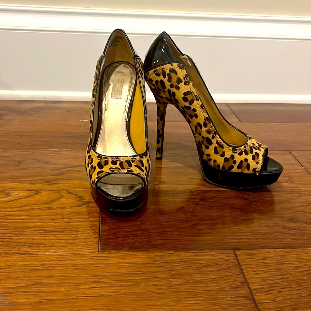 Rachel Roy leopard platform heels